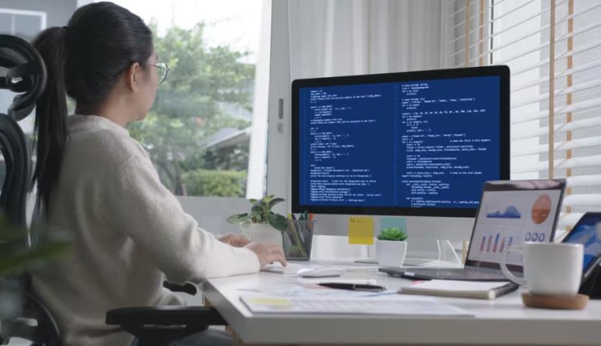东台市企业数字化解决方案:机器学习赋能商业模式升级的核心路径